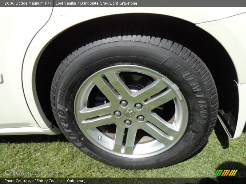 Cool Vanilla / Dark Slate Gray/Light Graystone 2006 Dodge Magnum R/T
