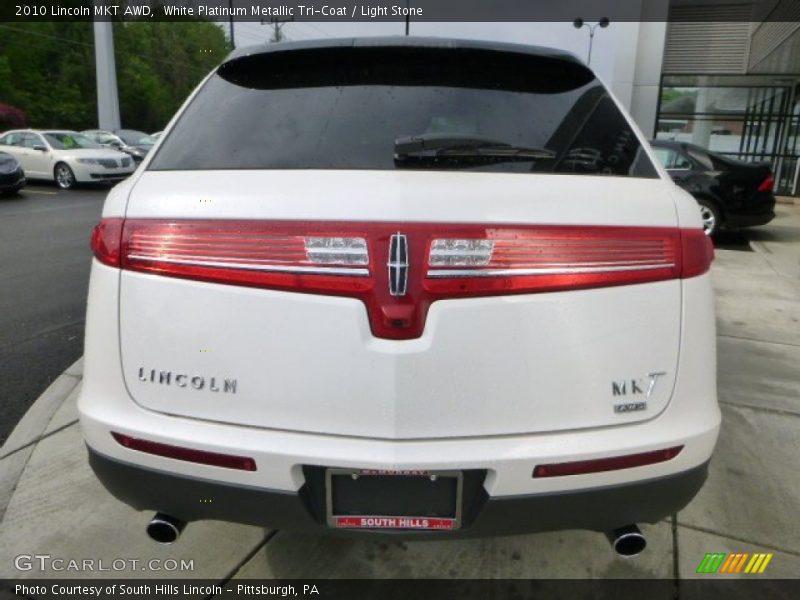 White Platinum Metallic Tri-Coat / Light Stone 2010 Lincoln MKT AWD