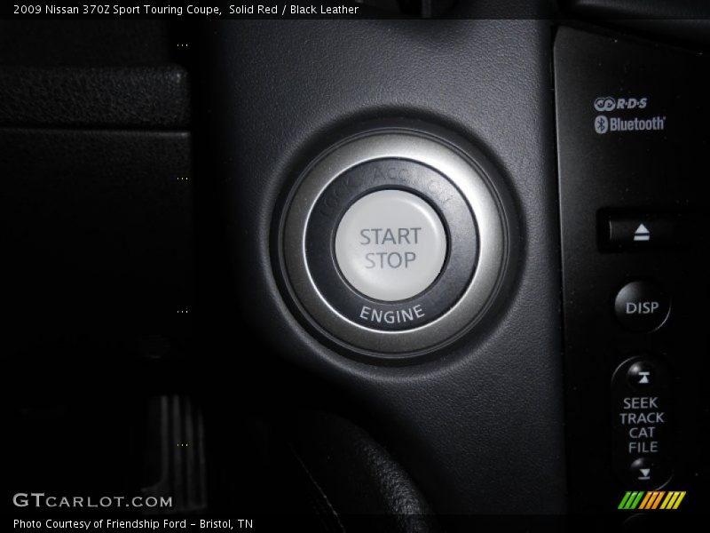 Controls of 2009 370Z Sport Touring Coupe
