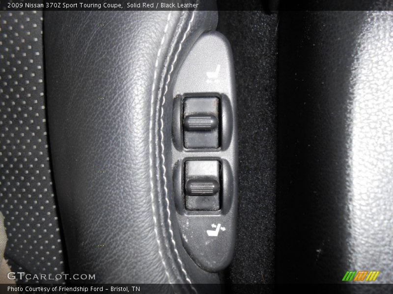 Controls of 2009 370Z Sport Touring Coupe