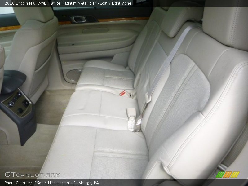 White Platinum Metallic Tri-Coat / Light Stone 2010 Lincoln MKT AWD