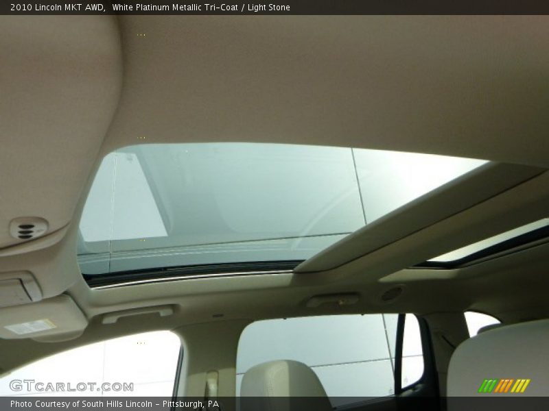 White Platinum Metallic Tri-Coat / Light Stone 2010 Lincoln MKT AWD