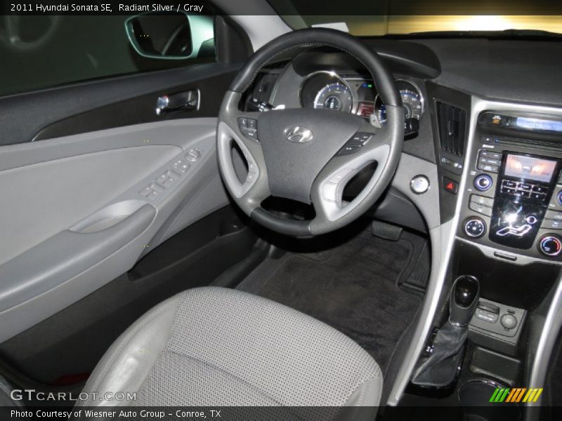 Radiant Silver / Gray 2011 Hyundai Sonata SE