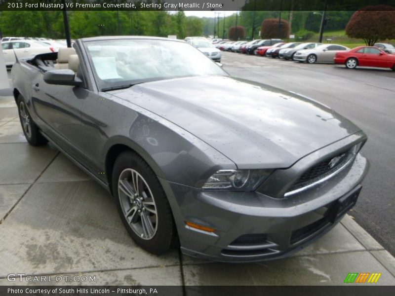 Front 3/4 View of 2013 Mustang V6 Premium Convertible