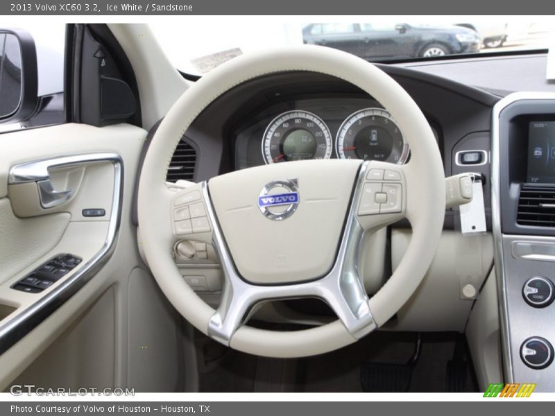 Ice White / Sandstone 2013 Volvo XC60 3.2