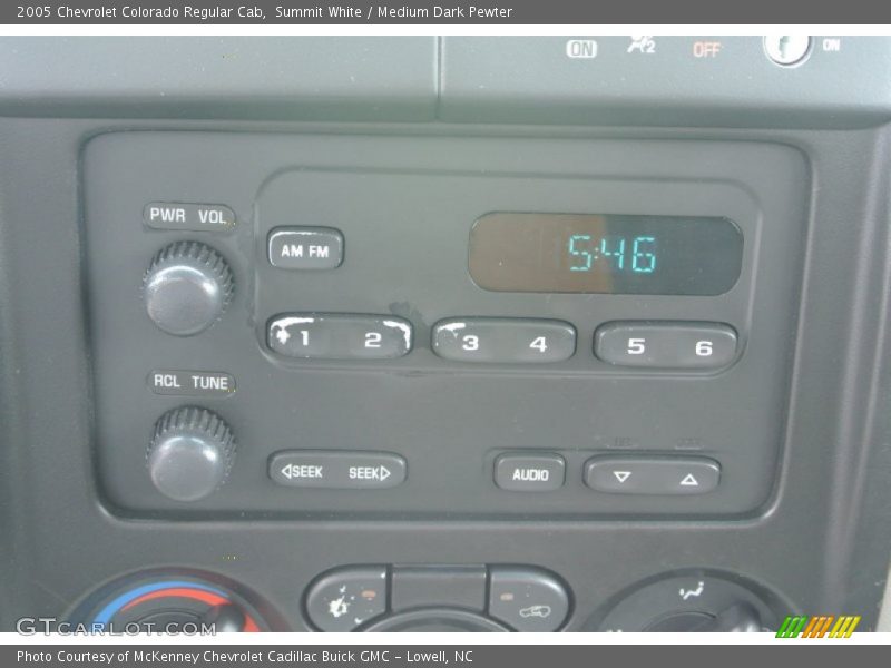 Summit White / Medium Dark Pewter 2005 Chevrolet Colorado Regular Cab