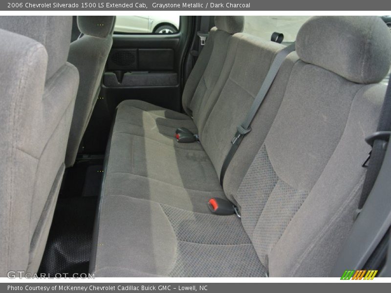 Rear Seat of 2006 Silverado 1500 LS Extended Cab