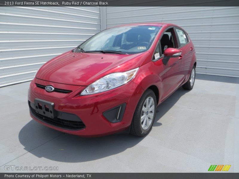 Ruby Red / Charcoal Black 2013 Ford Fiesta SE Hatchback