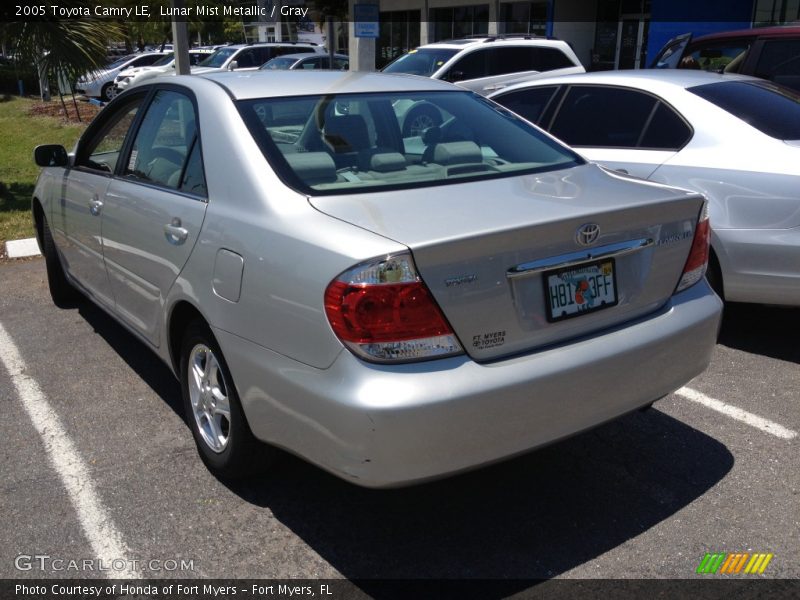 Lunar Mist Metallic / Gray 2005 Toyota Camry LE