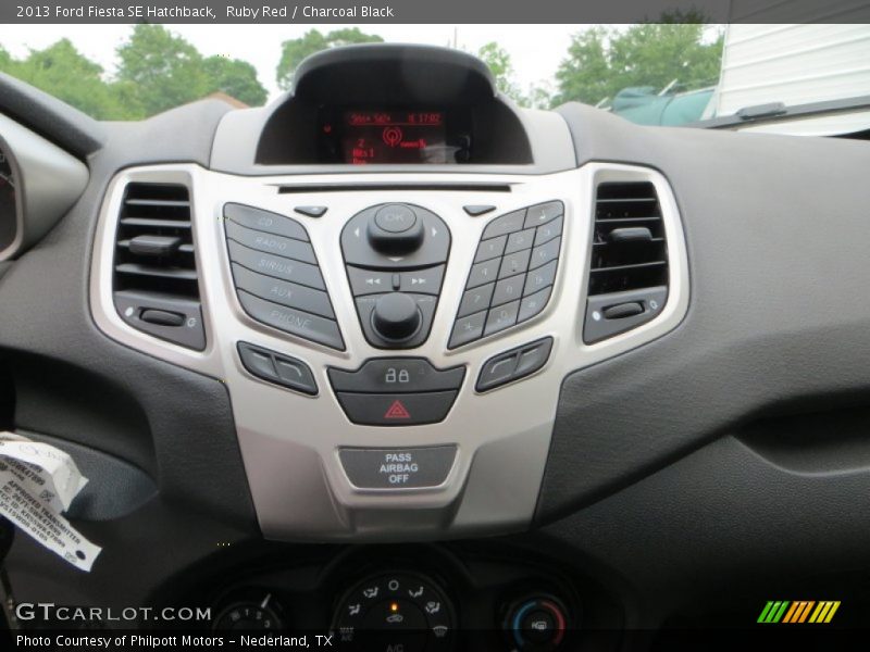 Ruby Red / Charcoal Black 2013 Ford Fiesta SE Hatchback