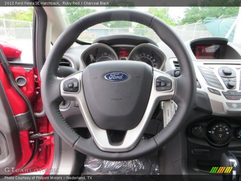  2013 Fiesta SE Hatchback Steering Wheel
