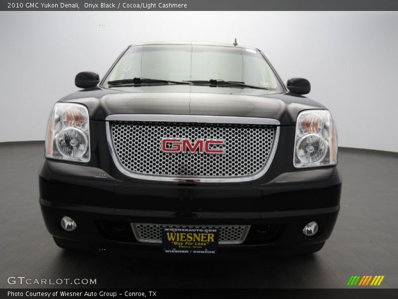 Onyx Black / Cocoa/Light Cashmere 2010 GMC Yukon Denali