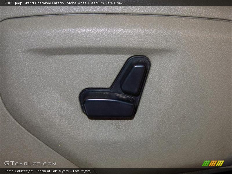 Stone White / Medium Slate Gray 2005 Jeep Grand Cherokee Laredo