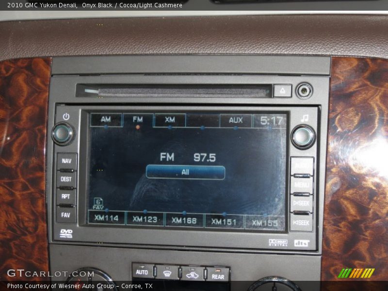 Onyx Black / Cocoa/Light Cashmere 2010 GMC Yukon Denali