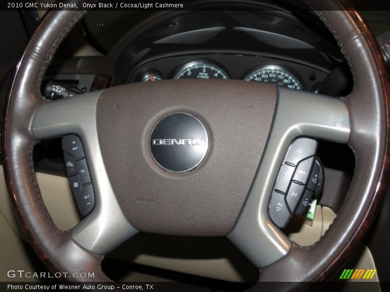 Onyx Black / Cocoa/Light Cashmere 2010 GMC Yukon Denali