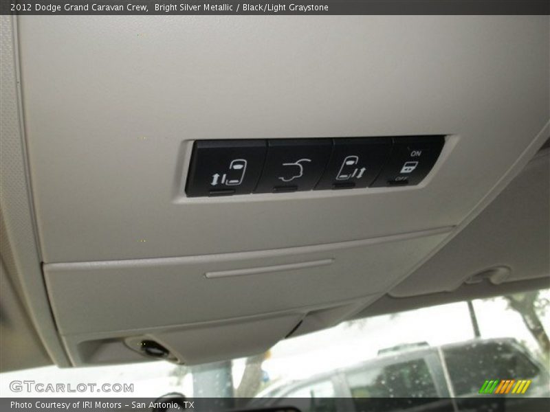 Bright Silver Metallic / Black/Light Graystone 2012 Dodge Grand Caravan Crew