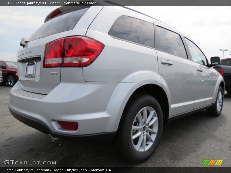 Bright Silver Metallic / Black 2013 Dodge Journey SXT