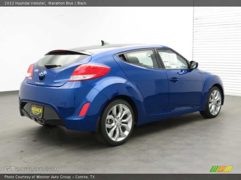Marathon Blue / Black 2013 Hyundai Veloster