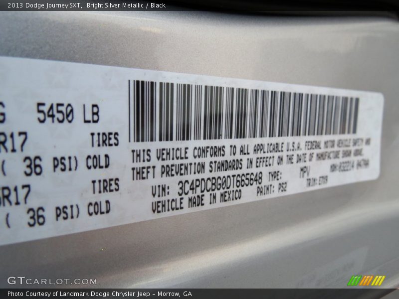 Bright Silver Metallic / Black 2013 Dodge Journey SXT
