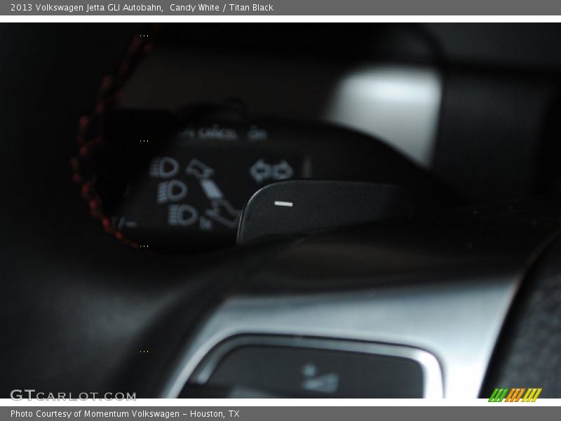 Candy White / Titan Black 2013 Volkswagen Jetta GLI Autobahn