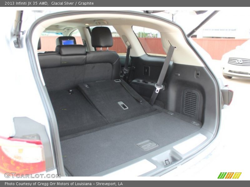  2013 JX 35 AWD Trunk