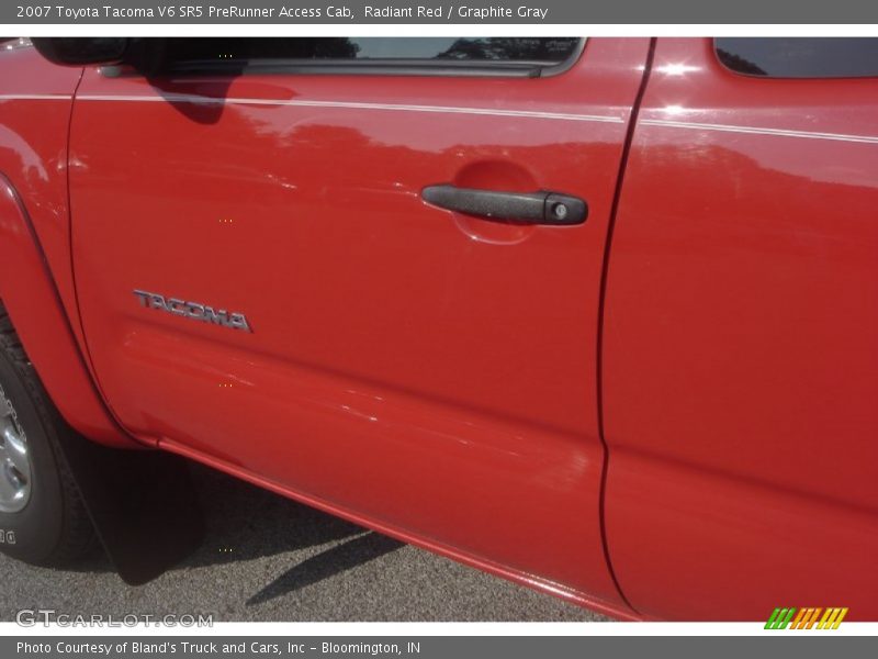 Radiant Red / Graphite Gray 2007 Toyota Tacoma V6 SR5 PreRunner Access Cab
