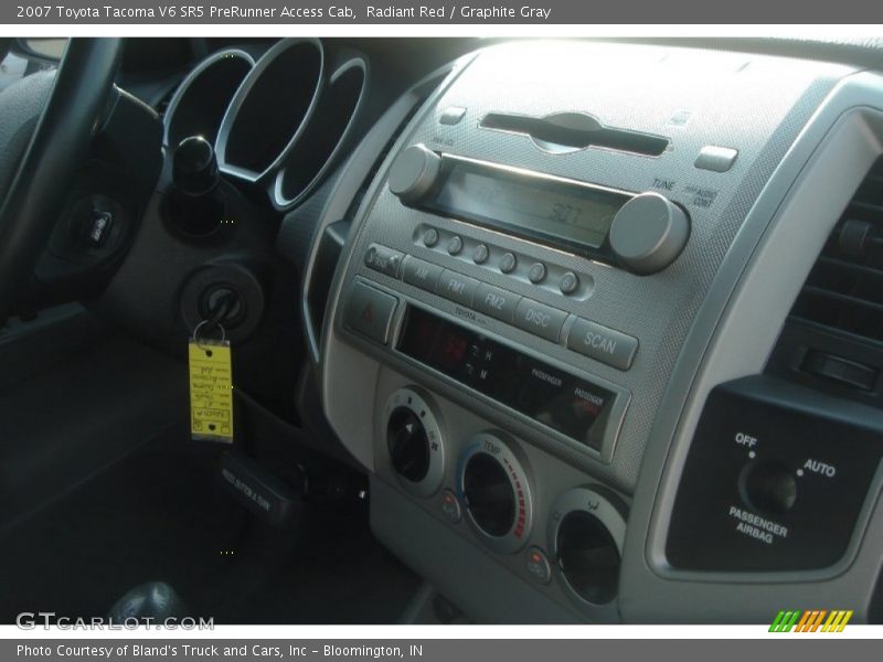 Radiant Red / Graphite Gray 2007 Toyota Tacoma V6 SR5 PreRunner Access Cab