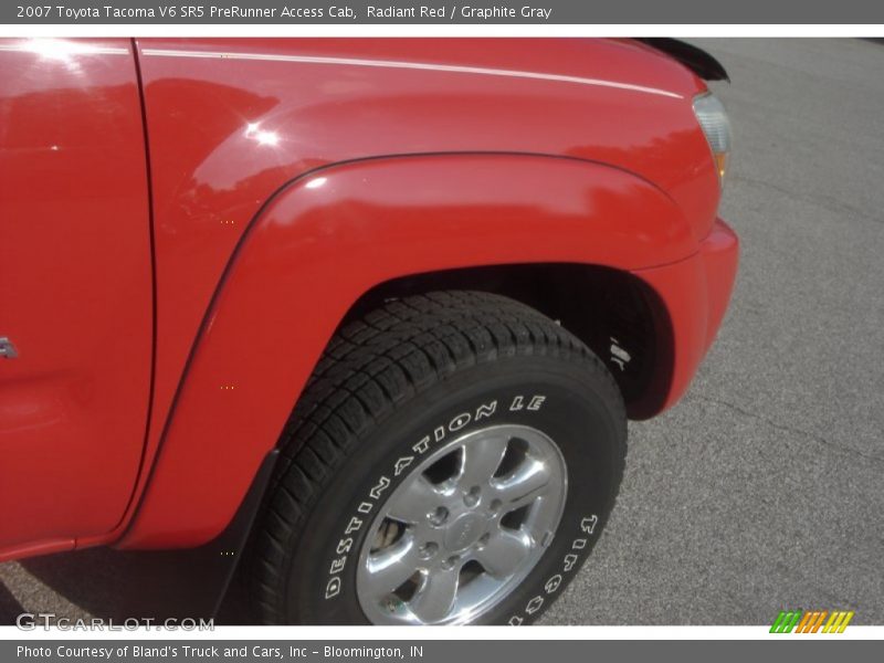 Radiant Red / Graphite Gray 2007 Toyota Tacoma V6 SR5 PreRunner Access Cab