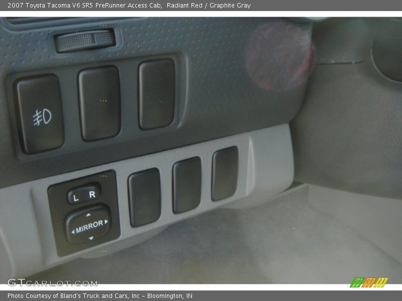 Radiant Red / Graphite Gray 2007 Toyota Tacoma V6 SR5 PreRunner Access Cab