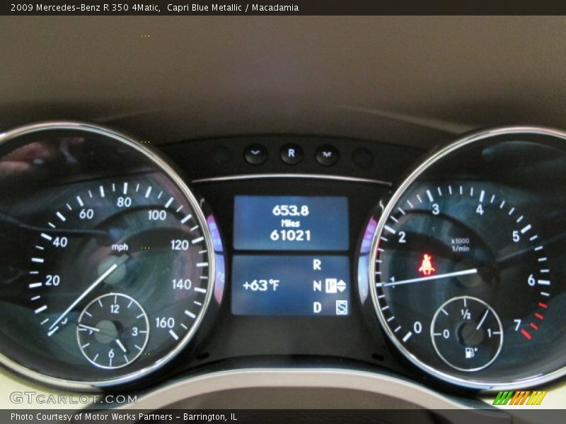 Capri Blue Metallic / Macadamia 2009 Mercedes-Benz R 350 4Matic