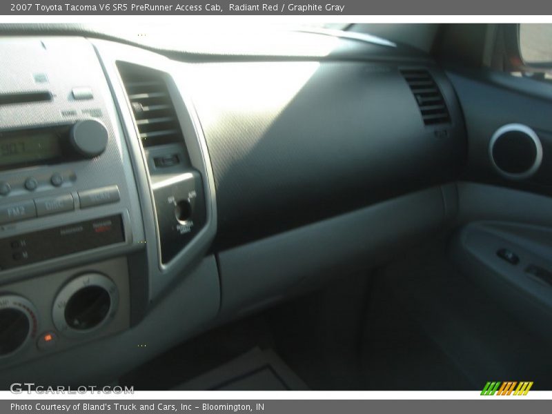 Radiant Red / Graphite Gray 2007 Toyota Tacoma V6 SR5 PreRunner Access Cab