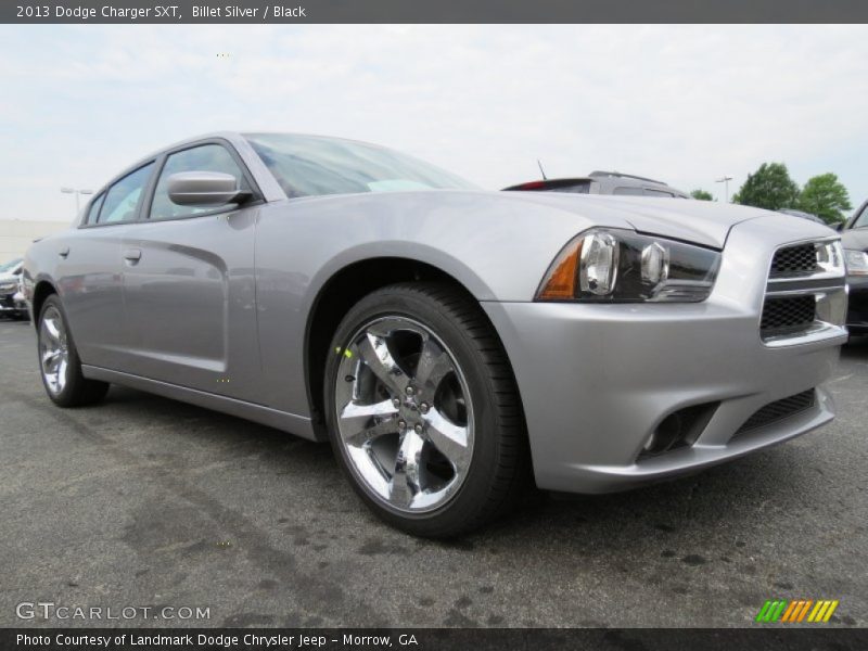 Front 3/4 View of 2013 Charger SXT