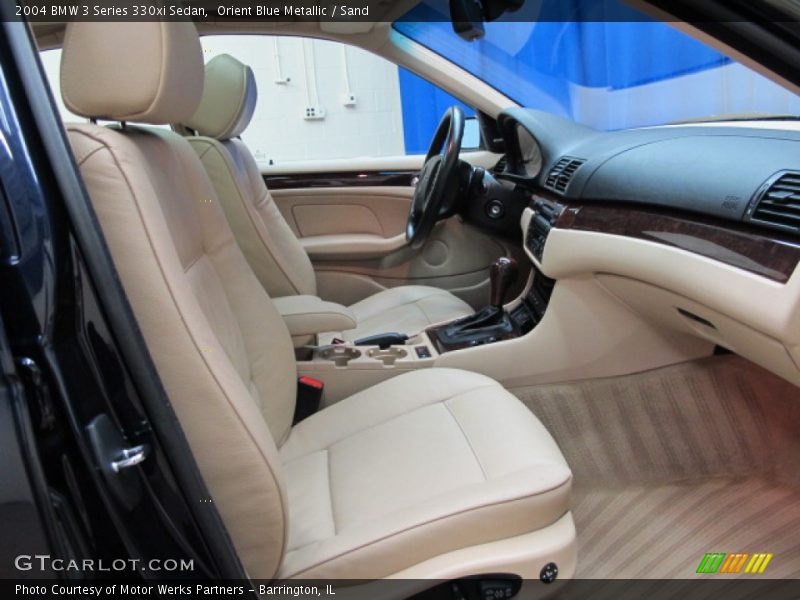 Orient Blue Metallic / Sand 2004 BMW 3 Series 330xi Sedan