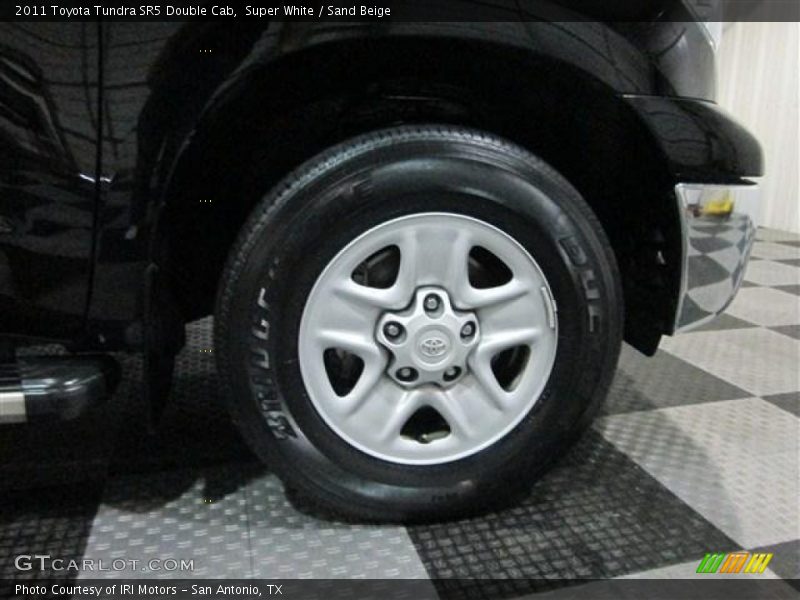 Super White / Sand Beige 2011 Toyota Tundra SR5 Double Cab