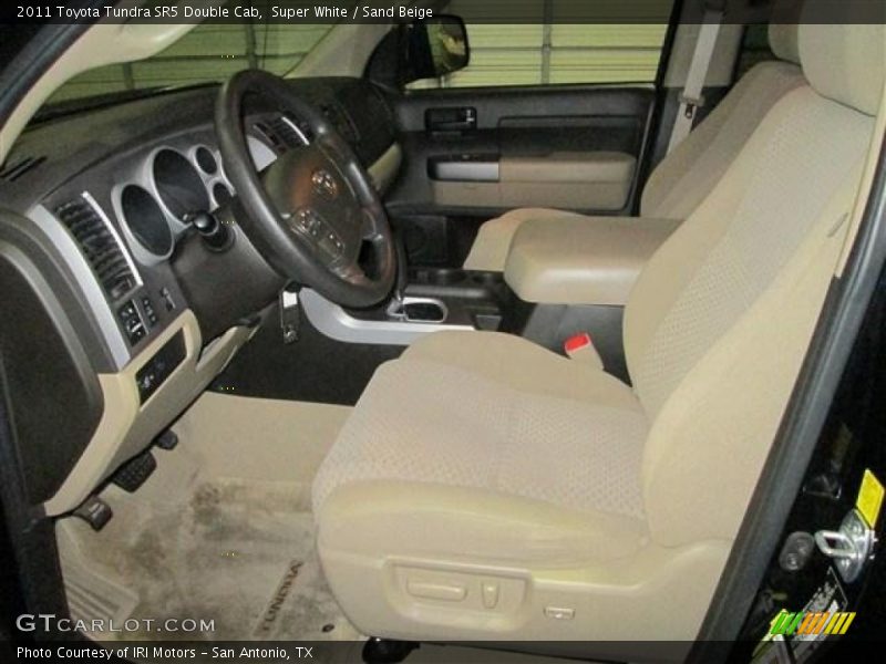 Super White / Sand Beige 2011 Toyota Tundra SR5 Double Cab