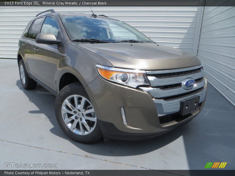 Mineral Gray Metallic / Charcoal Black 2013 Ford Edge SEL