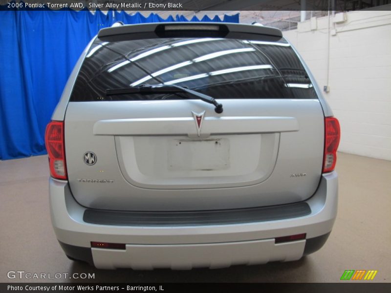 Silver Alloy Metallic / Ebony Black 2006 Pontiac Torrent AWD