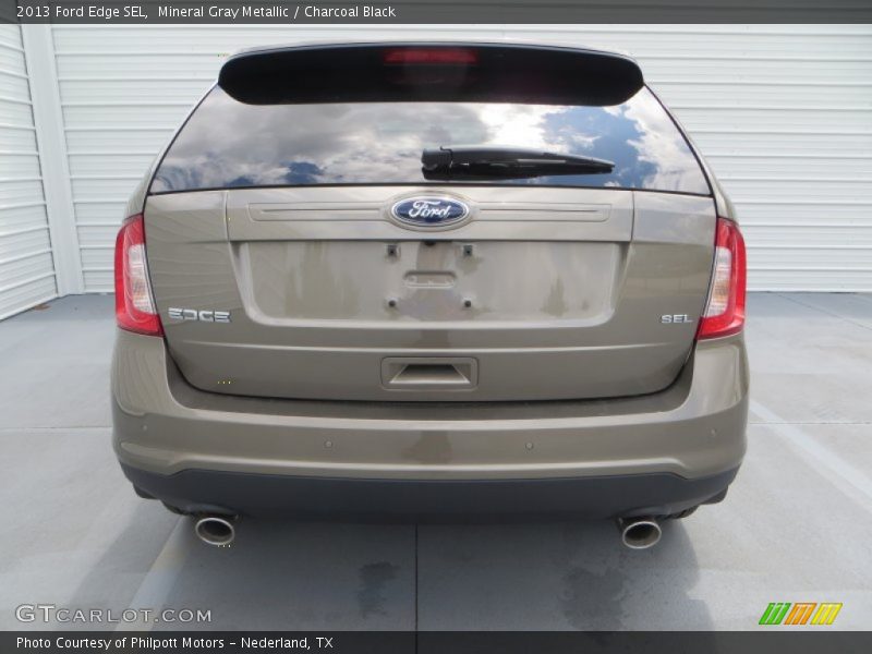 Mineral Gray Metallic / Charcoal Black 2013 Ford Edge SEL