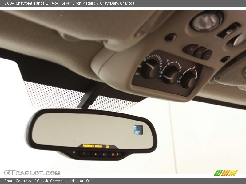 Silver Birch Metallic / Gray/Dark Charcoal 2004 Chevrolet Tahoe LT 4x4