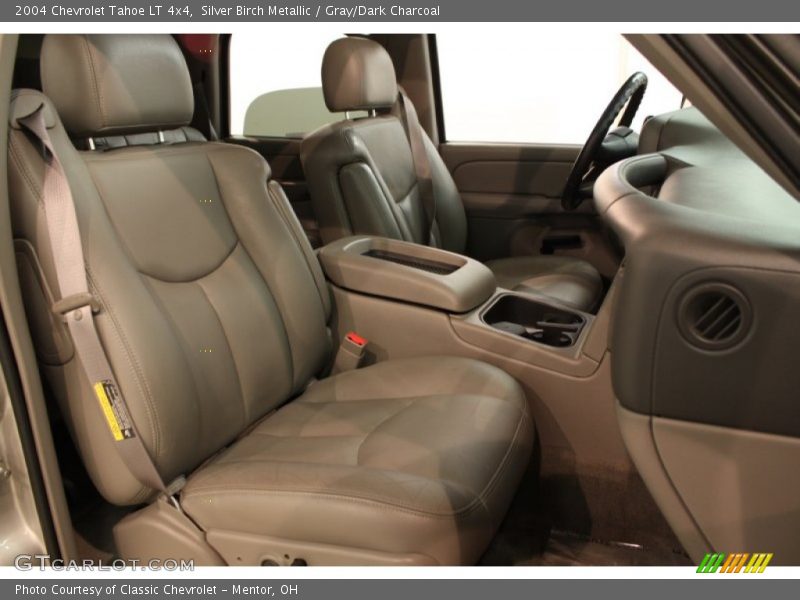 Silver Birch Metallic / Gray/Dark Charcoal 2004 Chevrolet Tahoe LT 4x4