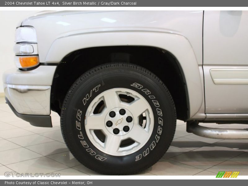 Silver Birch Metallic / Gray/Dark Charcoal 2004 Chevrolet Tahoe LT 4x4