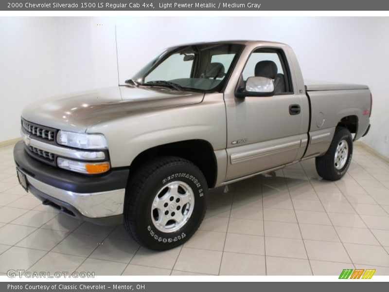 Light Pewter Metallic / Medium Gray 2000 Chevrolet Silverado 1500 LS Regular Cab 4x4