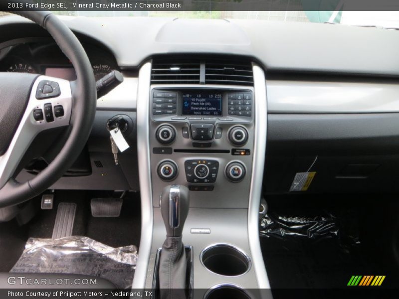 Mineral Gray Metallic / Charcoal Black 2013 Ford Edge SEL