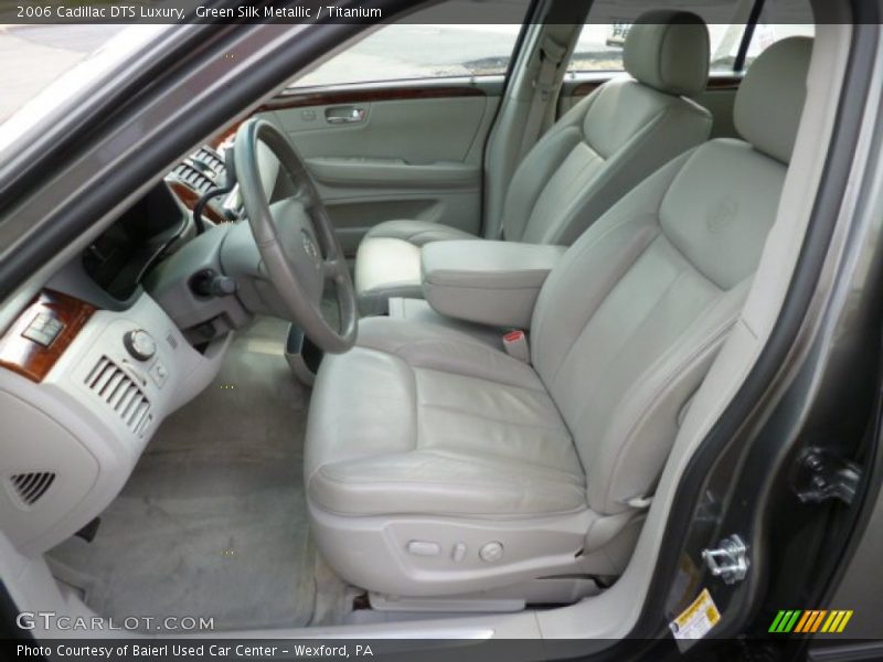Front Seat of 2006 DTS Luxury