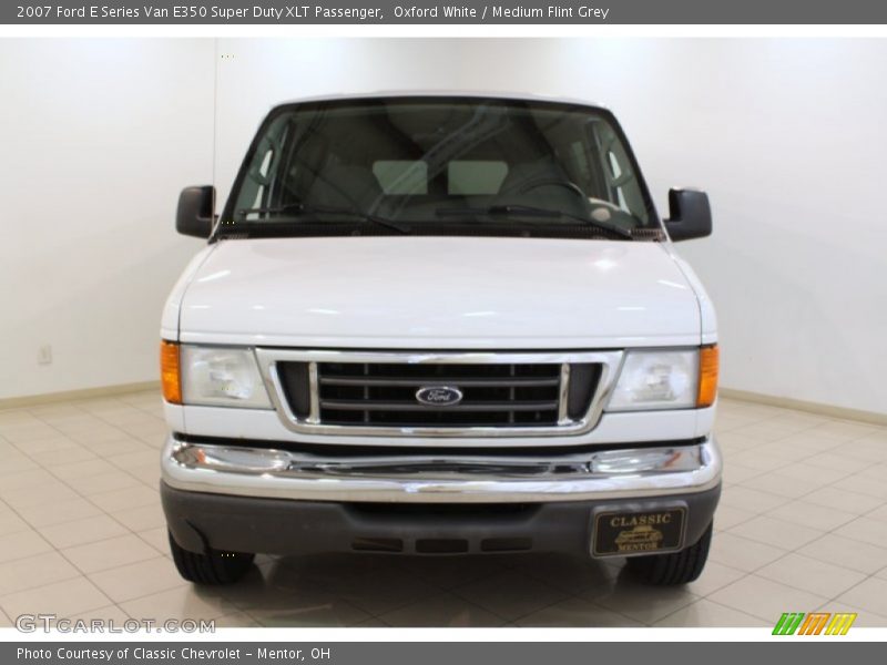 Oxford White / Medium Flint Grey 2007 Ford E Series Van E350 Super Duty XLT Passenger