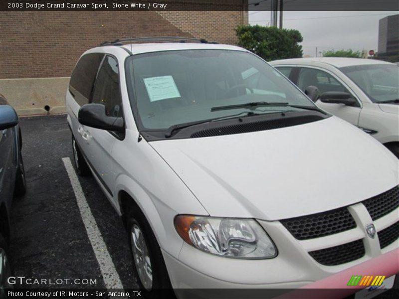 Stone White / Gray 2003 Dodge Grand Caravan Sport