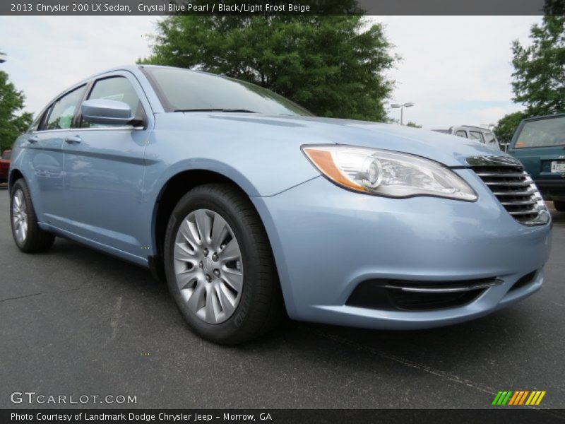 Front 3/4 View of 2013 200 LX Sedan