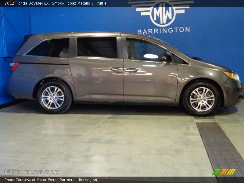 Smoky Topaz Metallic / Truffle 2012 Honda Odyssey EX