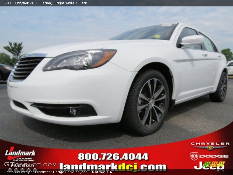Bright White / Black 2013 Chrysler 200 S Sedan