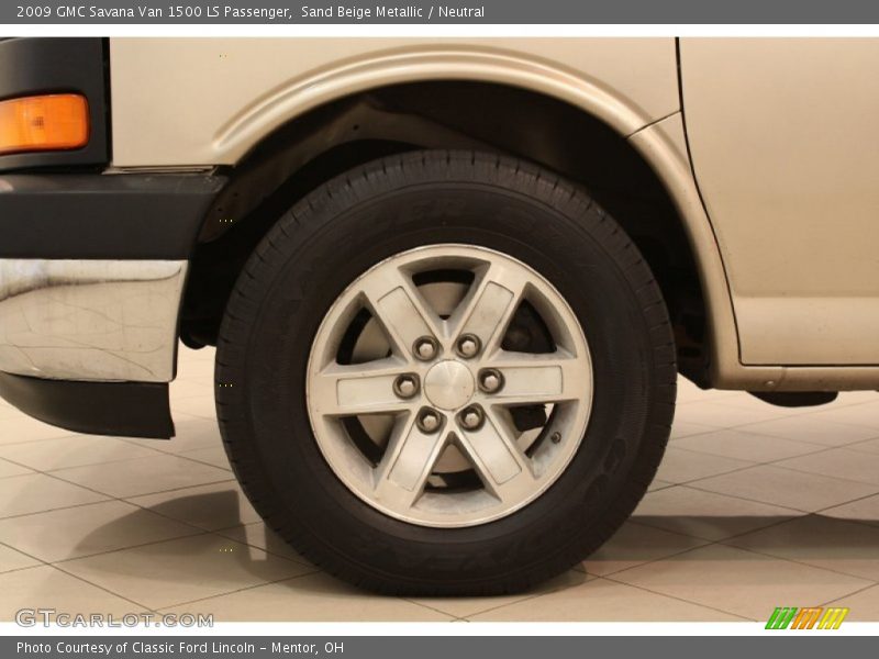  2009 Savana Van 1500 LS Passenger Wheel